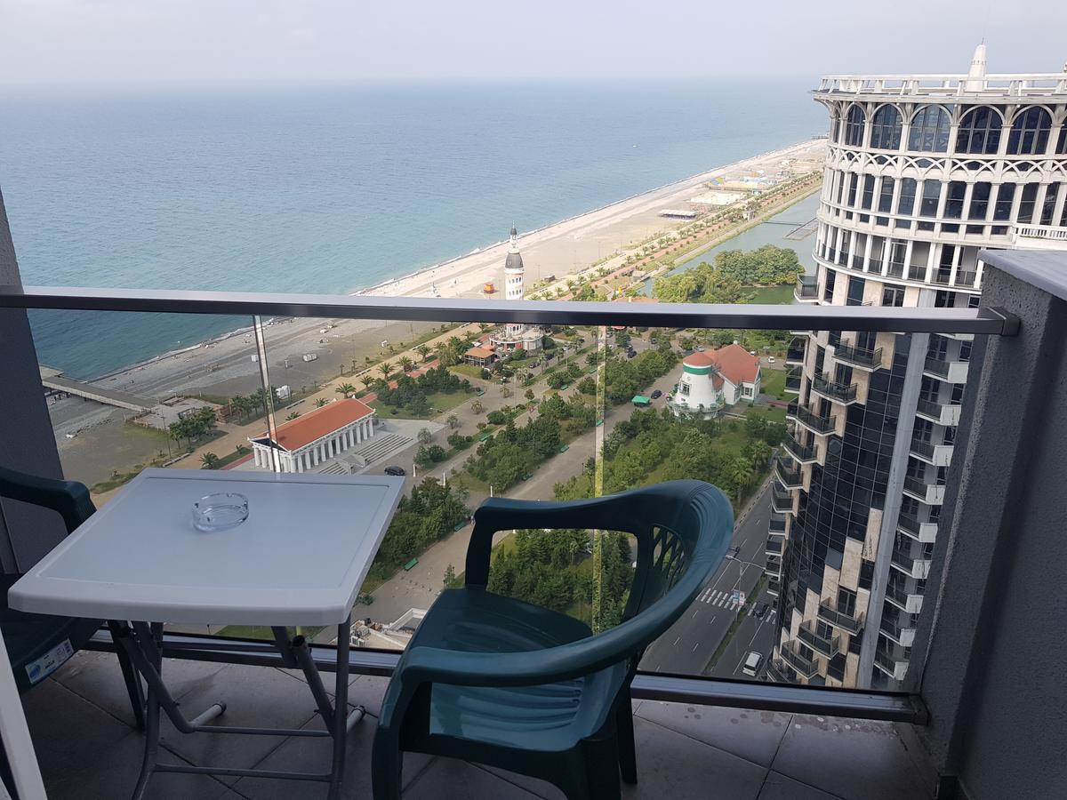 Viva Blue Batumi Lejlighedshotel Eksteriør billede
