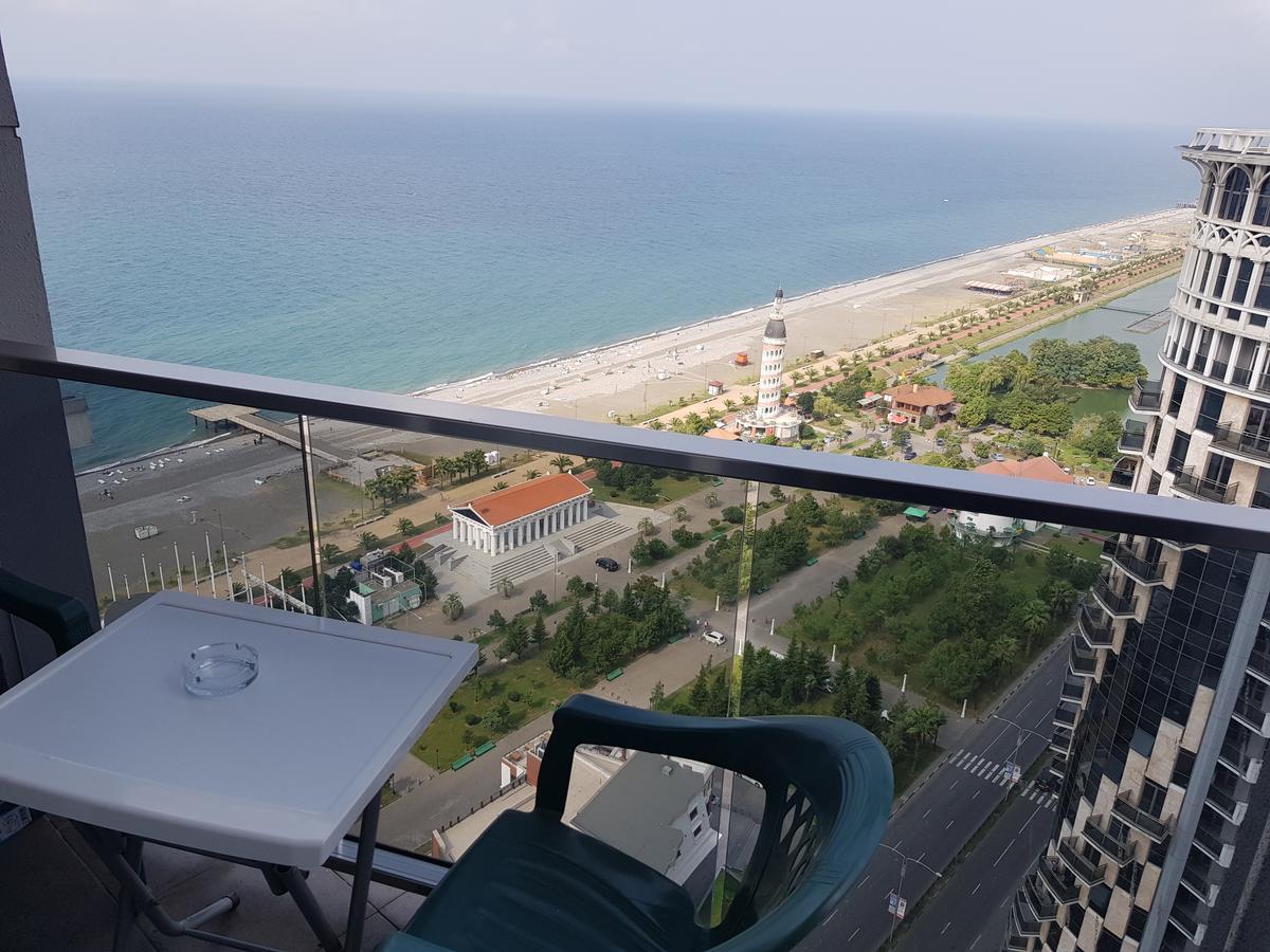 Viva Blue Batumi Lejlighedshotel Eksteriør billede